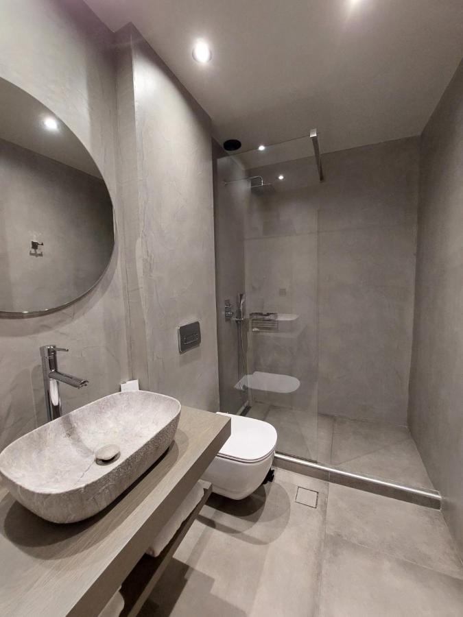 Rea'S Luxury Apartments 스투파 외부 사진