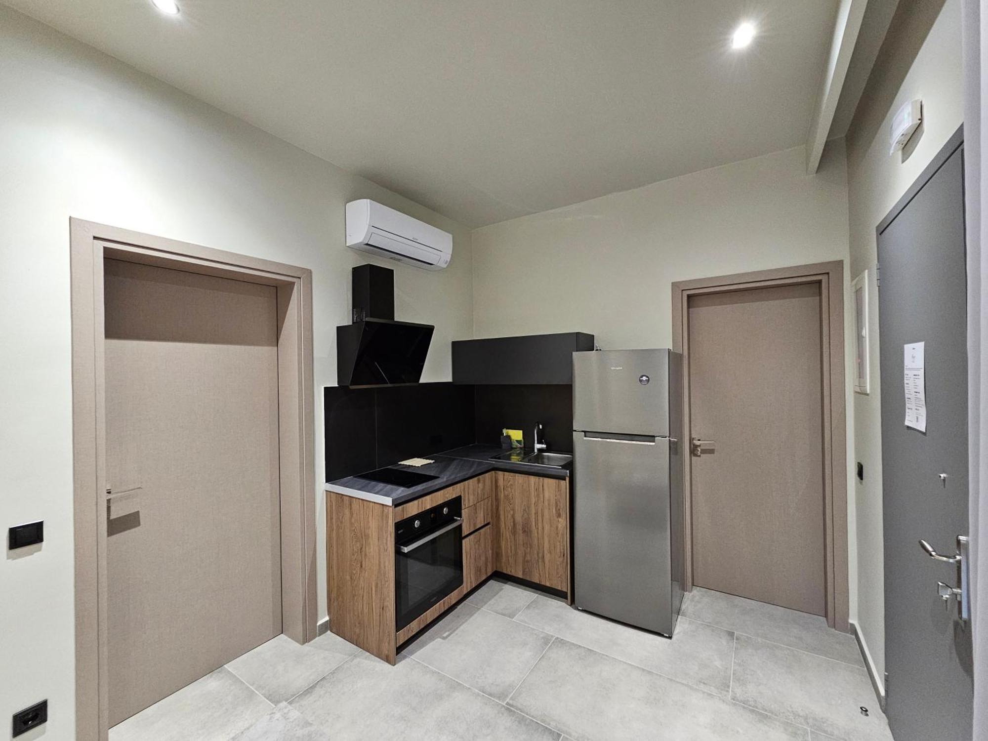Rea'S Luxury Apartments 스투파 외부 사진