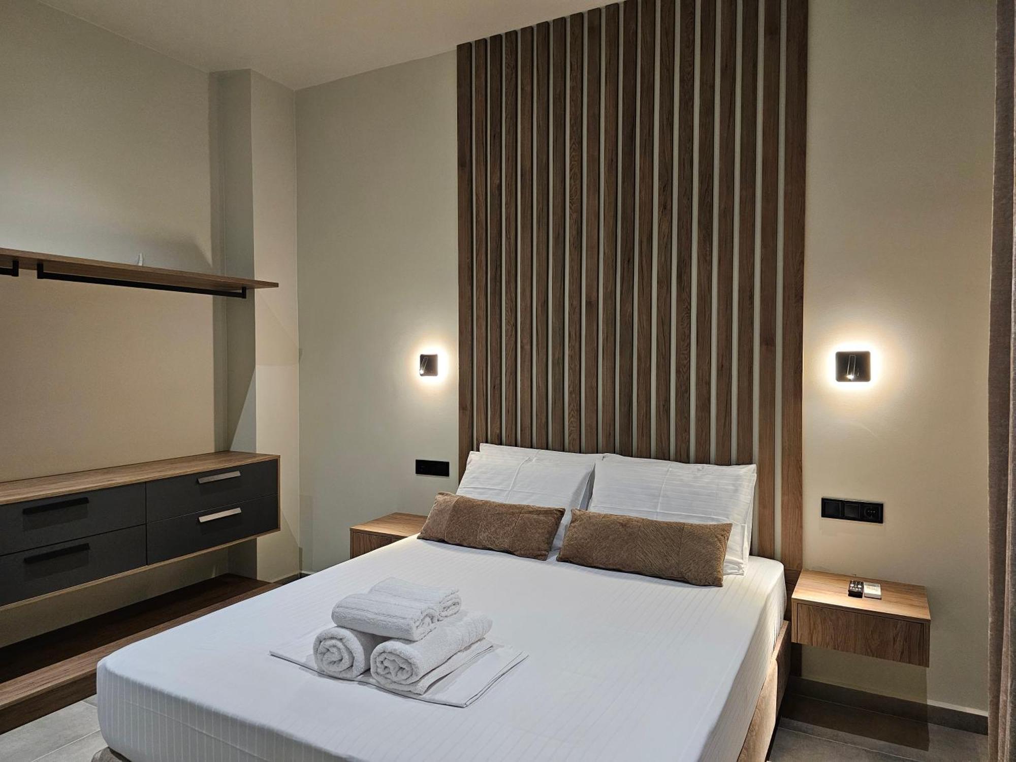 Rea'S Luxury Apartments 스투파 외부 사진