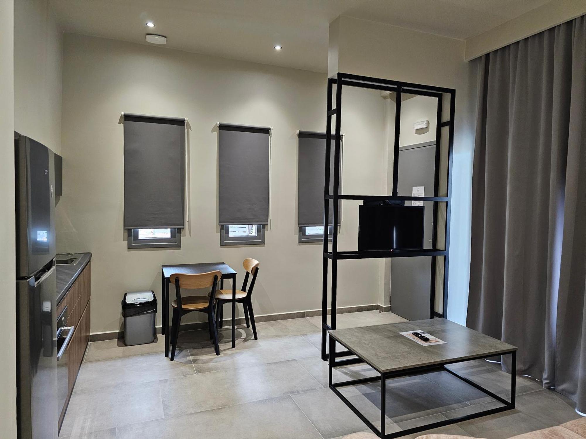 Rea'S Luxury Apartments 스투파 외부 사진